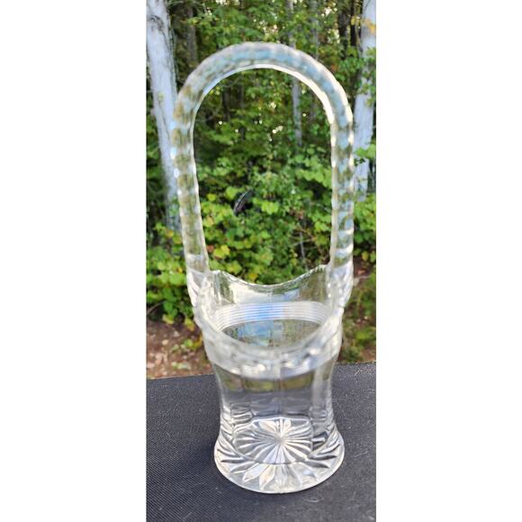 Vintage Pressed Glass Bride Basket, 9", Duncan and Miller - Picture 4 of 8